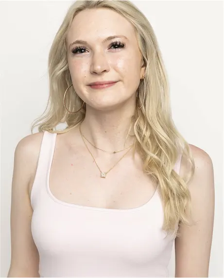 A photo of Brianna Guidry.